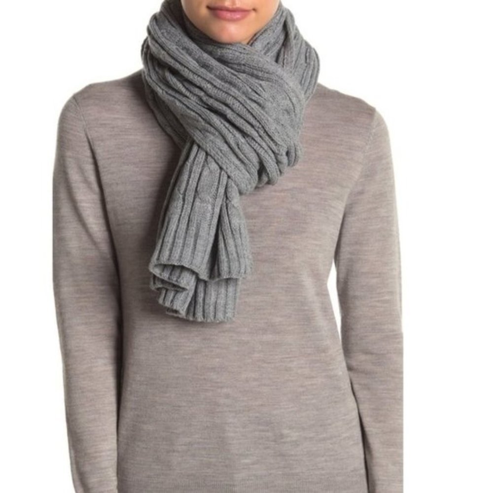 14th & Union Cable Knit Muffler